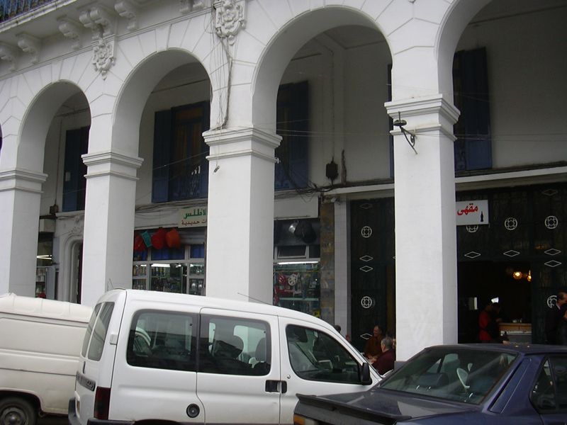 photos/2004 Alger/0342 Droguerie rue Eugene Robe.jpg